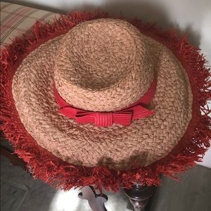Straw hat